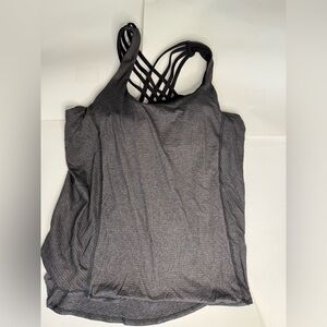 Lululemon tank size 6